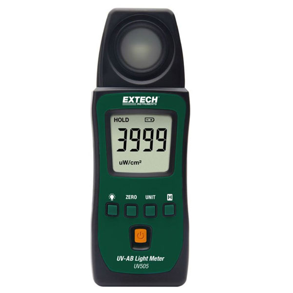 Extech merač UV-AB svetlosti iz prirodnih i veštačkih izvora svetlosti UV505