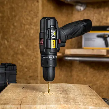 CAT aku vibraciona bušilica zavrtač 12V 30Nm DX15.1 CAT aku vibraciona bušilica zavrtač 12V 30Nm DX15.1