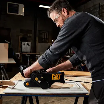 CAT tračna brusilica 950W DX48 CAT tračna brusilica 950W DX48