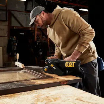 CAT tračna brusilica 950W DX48 CAT tračna brusilica 950W DX48