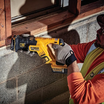 DeWalt akumulatorski set mašina DCK865P4T-QW-3 DeWalt akumulatorski set mašina DCK865P4T-QW-3