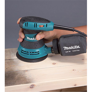 Makita ekscentrična brusilica BO5031-1