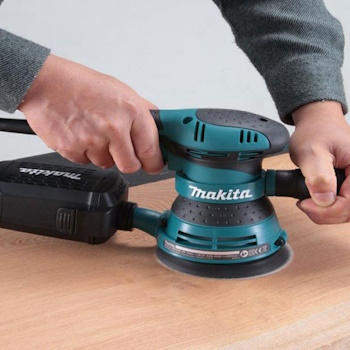 Makita ekscentrična brusilica BO5041 Makita ekscentrična brusilica BO5041
