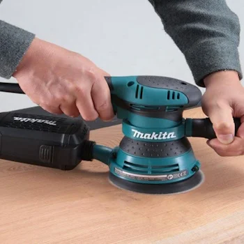 Makita ekscentrična brusilica BO5041-2