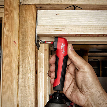 Milwaukee ugaoni adapter Shockwave + set bitova 48 kom. 4932492656 Milwaukee ugaoni adapter Shockwave + set bitova 48 kom. 4932492656