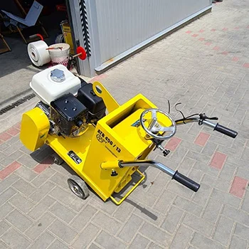 AGT mašina za sečenje betona i asfalta ATB 450/13 AGT mašina za sečenje betona i asfalta ATB 450/13