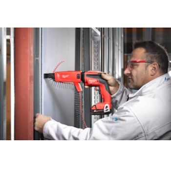 Milwaukee aku šrafilica 18V 2Ah M18 FSGC-202X Milwaukee aku šrafilica 18V 2Ah M18 FSGC-202X