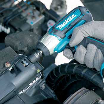 Makita akumulatorski udarni ključ TW140DSME Makita akumulatorski udarni ključ TW140DSME