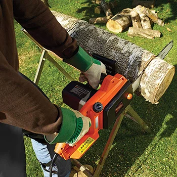 Black&Decker električna lančana testera 1800W 35cm CS1835 Black&Decker električna lančana testera 1800W 35cm CS1835