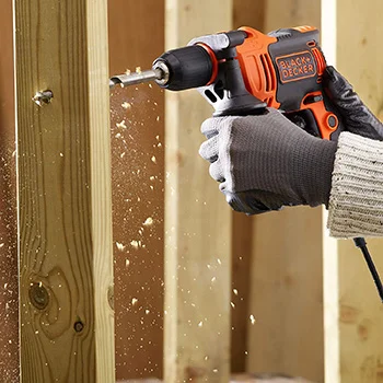 Black&Decker udarna bušilica 710W BEH710SA32 Black&Decker udarna bušilica 710W BEH710SA32