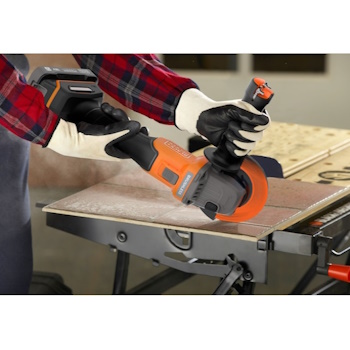 Black&Decker aku brusilica 18V BCG6L8D1S Black&Decker aku brusilica 18V BCG6L8D1S