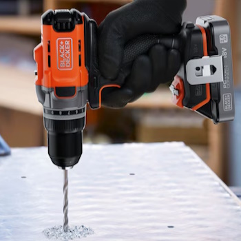 Black&Decker aku bušilica 18V BCD382D1XC-QW-5