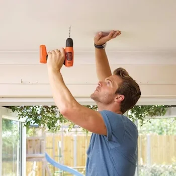 Black&Decker aku bušilica-šrafilica 7.2V BDCD8 Black&Decker aku bušilica-šrafilica 7.2V BDCD8