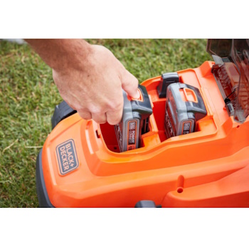 Black&Decker akumulatorska kosilica za travu 18V 2x2.5Ah BCMW3318L2 Black&Decker akumulatorska kosilica za travu 18V 2x2.5Ah BCMW3318L2