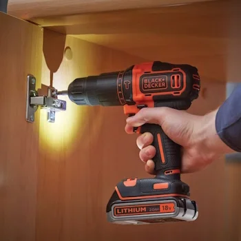 Black&Decker aku udarna bušilica 18V 2AH BDCHD18K1B2-QW Black&Decker aku udarna bušilica 18V 2AH BDCHD18K1B2-QW