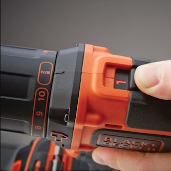 Black&Decker aku udarna bušilica 18V 2AH BDCHD18K1B2-QW-7