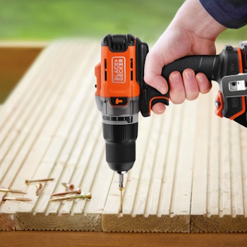 Black&Decker akumulatorska udarna bušilica 18V BCD383D1XC-QW-5