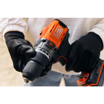 Black&Decker akumulatorska udarna bušilica 18V BCD383D2XK Black&Decker akumulatorska udarna bušilica 18V BCD383D2XK
