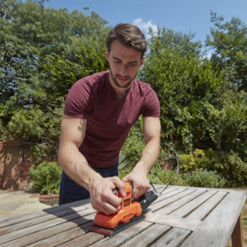 Black&Decker brusilica vibraciona 150W BEW220 Black&Decker brusilica vibraciona 150W BEW220