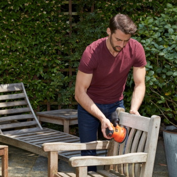 Black & Decker ekscentrična brusilica 230W BEW210 Black & Decker ekscentrična brusilica 230W BEW210