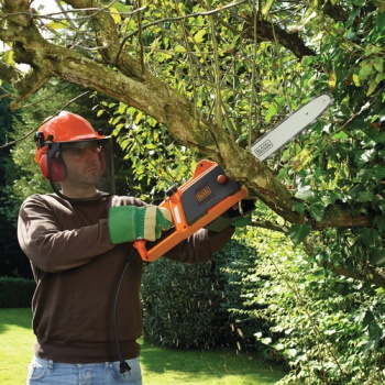 Black&Decker električna testera 1800W 40CM CS1840 Black&Decker električna testera 1800W 40CM CS1840