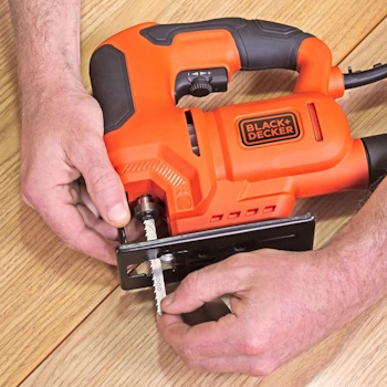 Black&Decker električna ubodna testera 400W BES603-QS-5