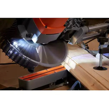 Black&Decker potezni ger za drvo 1600W BES700-QS-6