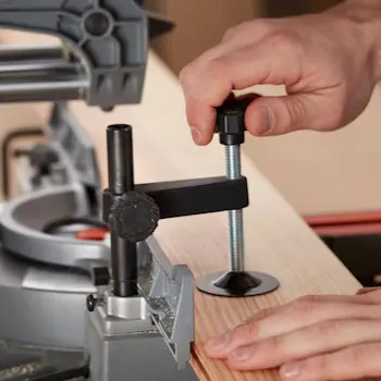 Black&Decker potezni ger za drvo 1600W BES700-QS-7