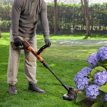 Black&Decker trimer za ivice 18V 2Ah BCSTR918D1-QW-3