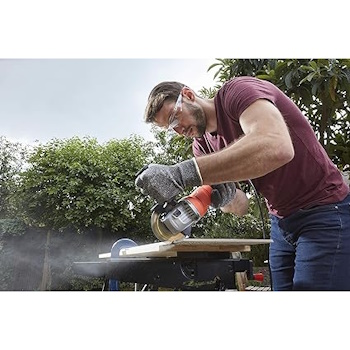 Black&Decker ugaona brusilica 710W BEG010-QS Black&Decker ugaona brusilica 710W BEG010-QS
