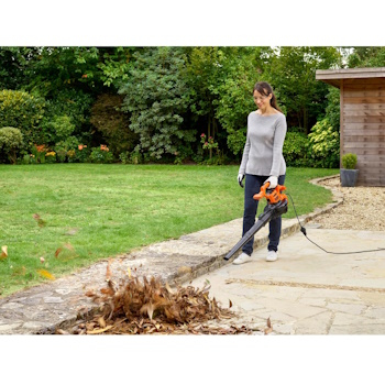 Black&Decker usisivač-duvač lišća 2600W BEBLV260-QS Black&Decker usisivač-duvač lišća 2600W BEBLV260-QS