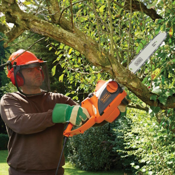 Black&Decker lančana testera 2000w 40cm BDCS20 Black&Decker lančana testera 2000w 40cm BDCS20