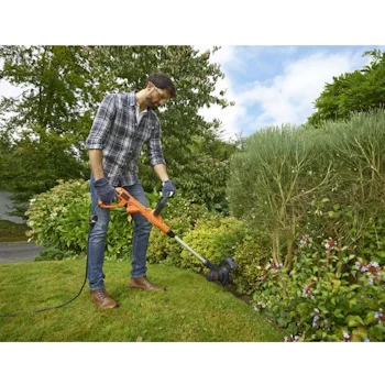 Black&Decker električni trimer za travu 450W BESTE625 Black&Decker električni trimer za travu 450W BESTE625