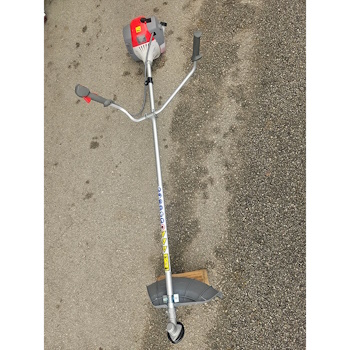 Blade benzinski trimer 2.7ks BGT270 Blade benzinski trimer 2.7ks BGT270