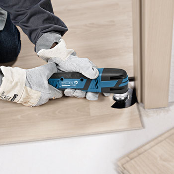 Bosch akumulatorski višenamenski alat GOP 12V-28 SOLO Professional 06018B5001 Bosch akumulatorski višenamenski alat GOP 12V-28 SOLO Professional 06018B5001