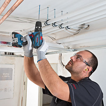 Bosch akumulatorska vibraciona bušilica-odvrtač GSB 18-2-LI Plus Professional 06019E7121 Bosch akumulatorska vibraciona bušilica-odvrtač GSB 18-2-LI Plus Professional 06019E7121