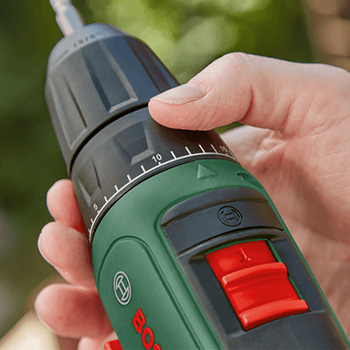 Bosch akumulatorska bušilica-odvrtač UniversalDrill 18V Solo 06039D4000-2