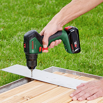 Bosch akumulatorska bušilica-odvrtač UniversalDrill 18V-60 Solo 06039D7000 Bosch akumulatorska bušilica-odvrtač UniversalDrill 18V-60 Solo 06039D7000