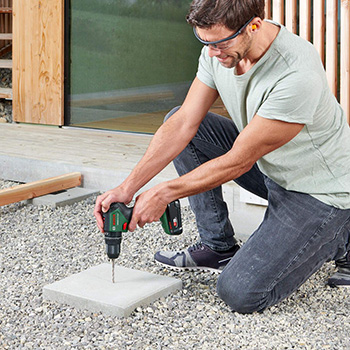 Bosch akumulatorska vibraciona bušilica-odvrtač UniversalImpact 18V-60 sa 18V 2.0 Ah akumulatorom i punjačem 06039D7101 Bosch akumulatorska vibraciona bušilica-odvrtač UniversalImpact 18V-60 sa 18V 2.0 Ah akumulatorom i punjačem 06039D7101
