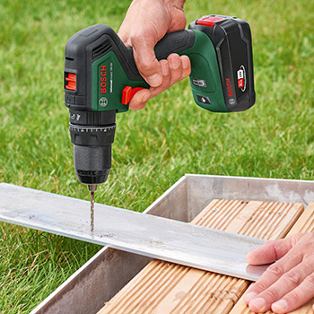 Bosch akumulatorska vibraciona bušilica-odvrtač UniversalImpact 18V-60 sa 18V 2.0 Ah akumulatorom i punjačem 06039D7101 Bosch akumulatorska vibraciona bušilica-odvrtač UniversalImpact 18V-60 sa 18V 2.0 Ah akumulatorom i punjačem 06039D7101