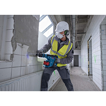 Bosch akumulatorski elektro-pneumatski čekić za bušenje GBH 18V-40 C Professional Solo u XL-BOXX koferu 0611917120 Bosch akumulatorski elektro-pneumatski čekić za bušenje GBH 18V-40 C Professional Solo u XL-BOXX koferu 0611917120