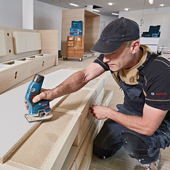 Bosch akumulatorska glodalica za ivice GKF 12V-8 Professional 06016B0002 Bosch akumulatorska glodalica za ivice GKF 12V-8 Professional 06016B0002