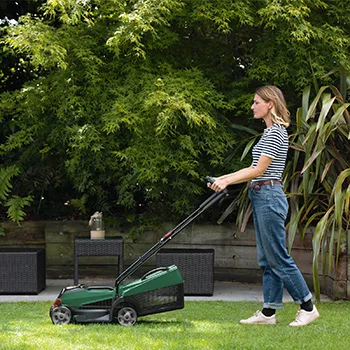 Bosch akumulatorska kosilica CityMower 18V-32-300 Solo 06008B9A08 Bosch akumulatorska kosilica CityMower 18V-32-300 Solo 06008B9A08