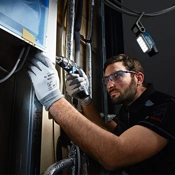 Bosch akumulatorska lampa GLI 12V-330 Professional 06014A0000 Bosch akumulatorska lampa GLI 12V-330 Professional 06014A0000