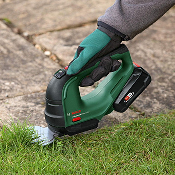 Bosch akumulatorske makaze za žbunje i travu AdvancedShear 18V-10 Solo 0600857001 Bosch akumulatorske makaze za žbunje i travu AdvancedShear 18V-10 Solo 0600857001