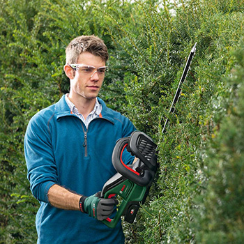 Bosch akumulatorske makaze za živu ogradu UniversalHedgeCut 18V-50 Solo 0600849K00 Bosch akumulatorske makaze za živu ogradu UniversalHedgeCut 18V-50 Solo 0600849K00