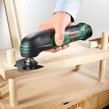 Bosch akumulatorski multifunkcionalni alat PMF 10,8 LI 0603101924 - bez baterije i punjača Bosch akumulatorski multifunkcionalni alat PMF 10,8 LI 0603101924 - bez baterije i punjača
