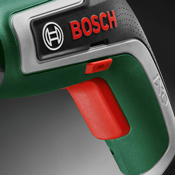 Bosch akumulatorski odvrtač IXO 7 + 10-delni set bitova 06039E0020-2