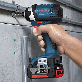 Bosch akumulatorski vibracioni odvrtač GDR 18 V-LI Professional 06019A130L Bosch akumulatorski vibracioni odvrtač GDR 18 V-LI Professional 06019A130L