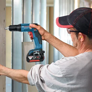 Bosch akumulatorski odvrtači za suvu gradnju GSR 18 V-EC TE Professional 06019C8003 Bosch akumulatorski odvrtači za suvu gradnju GSR 18 V-EC TE Professional 06019C8003